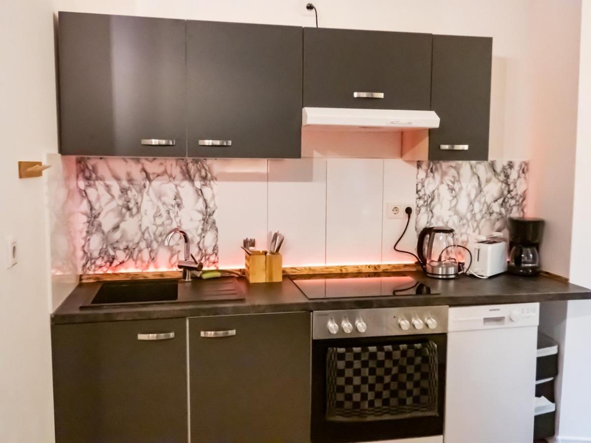 #221 Moderne City Wohnung Im Herzen Von Neuss Bagian luar foto